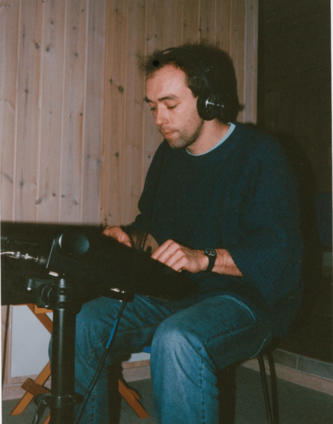 Steve spielt die Bser ein, 1995